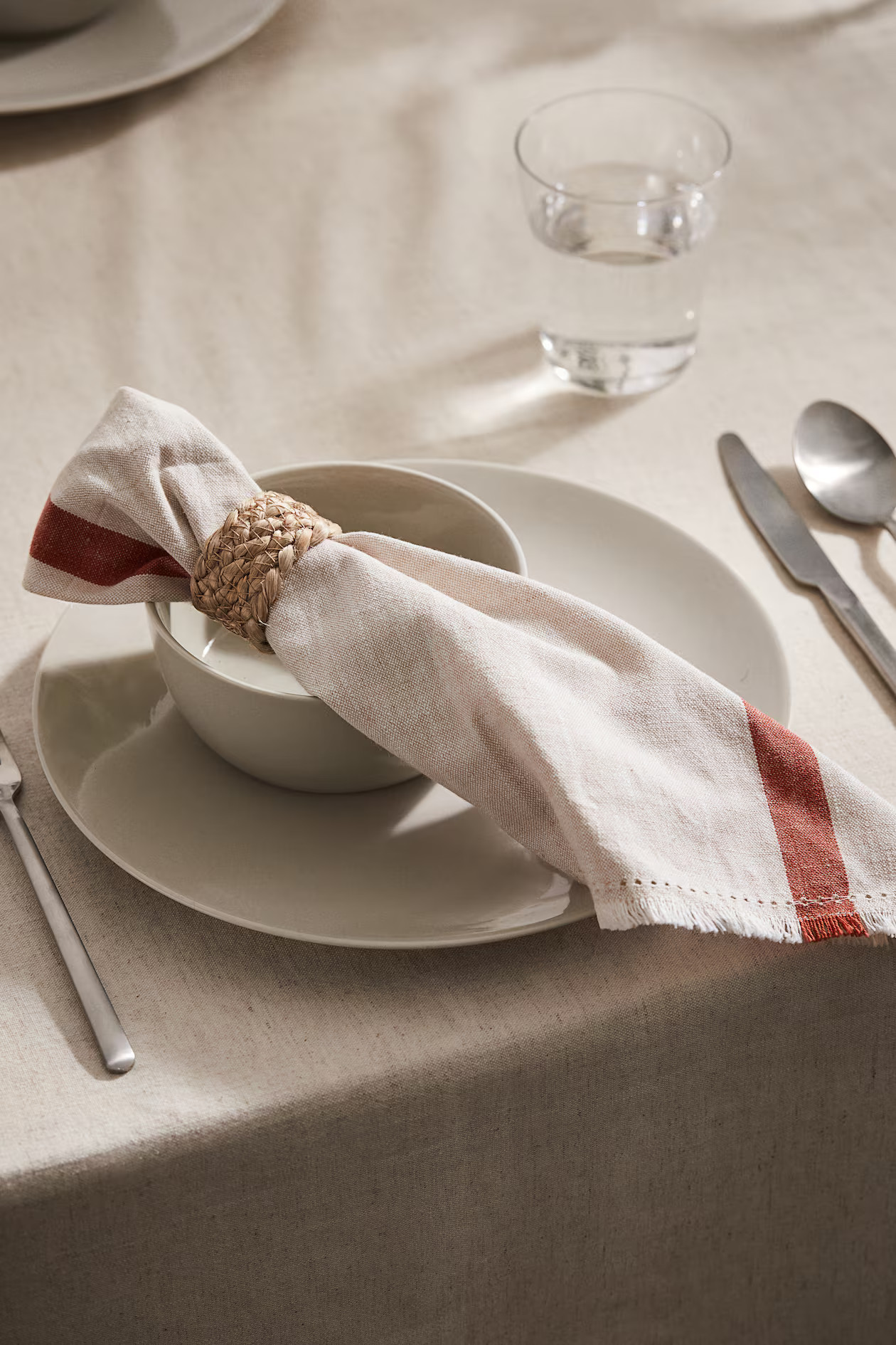 4-pack Jute Napkin Rings | H&M (US + CA)