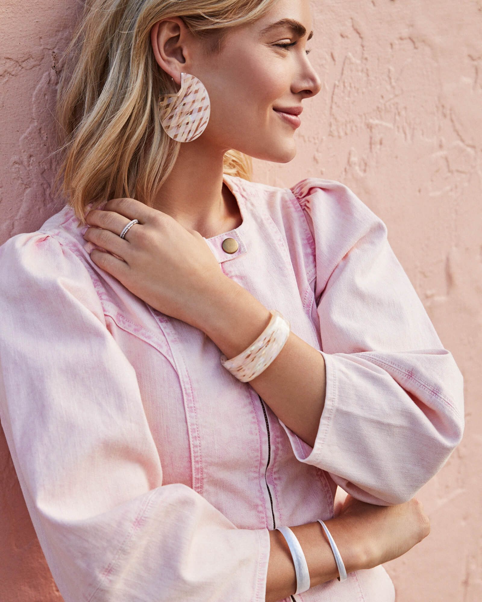 Kai Bright Silver Hoop Earrings in Iridescent Acetate | Kendra Scott | Kendra Scott