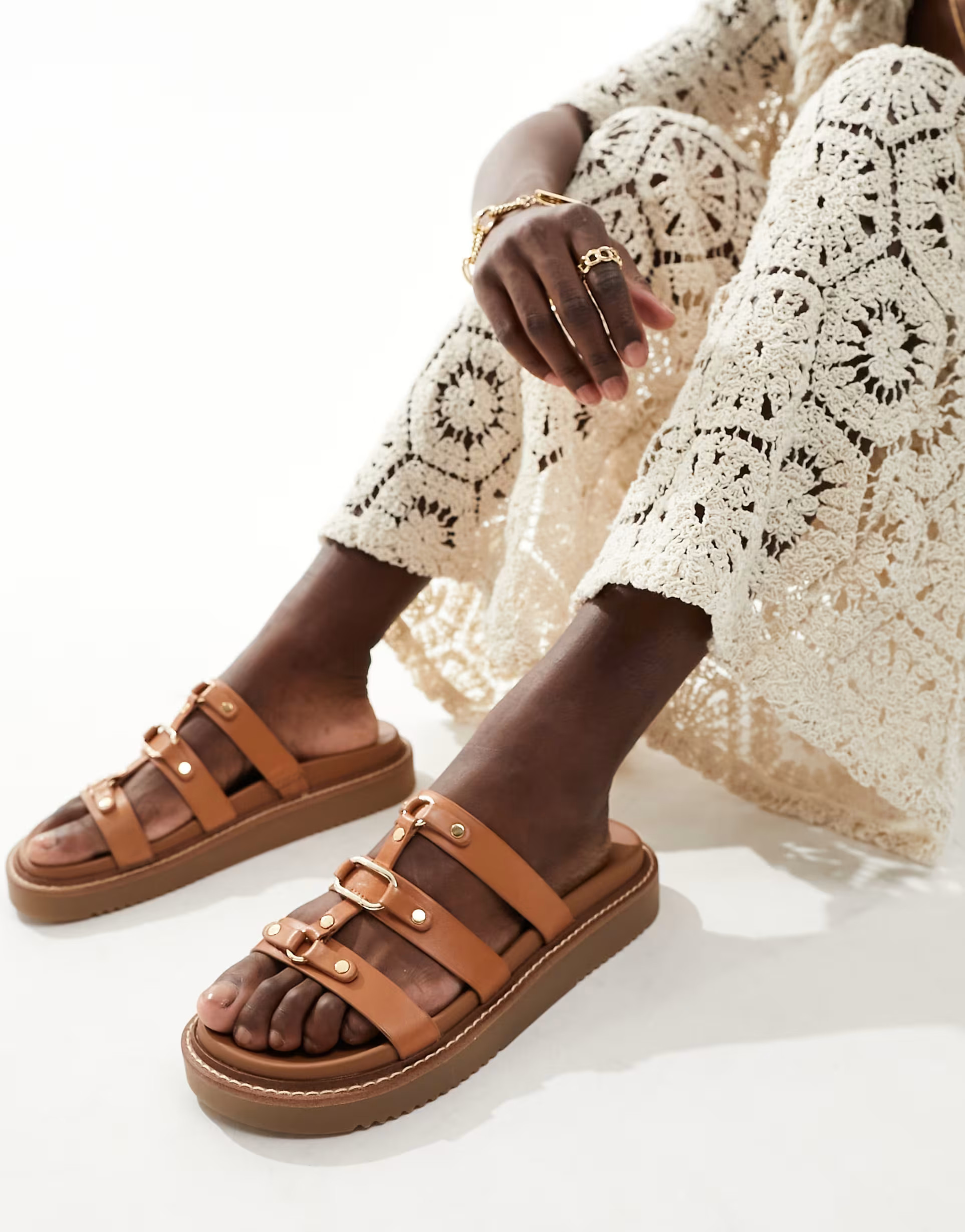 ALDO Mariesoleil footbed sandals in medium brown leather | ASOS (Global)