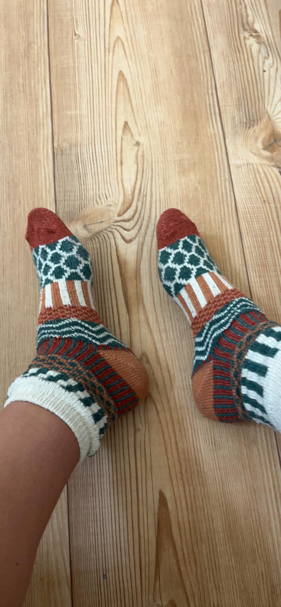 JOYCA & CO. 3-5 Pairs Womens Multicolor Fashion Warm Wool Cotton Thick Winter Crew Socks | Amazon (US)