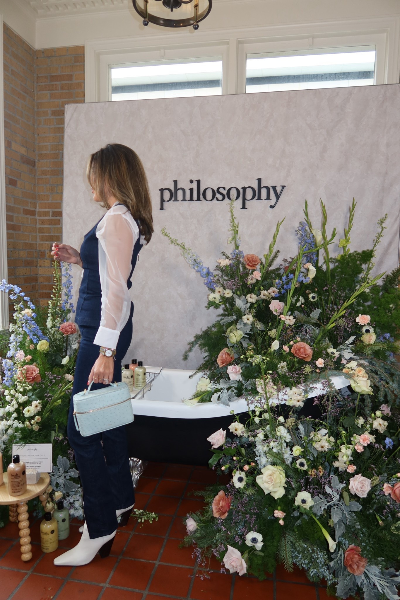 show stopping set!! paired with my fav sheer blouse!!! 

purse is @etoilestarofficial

#LTKootd #LTKHoliday