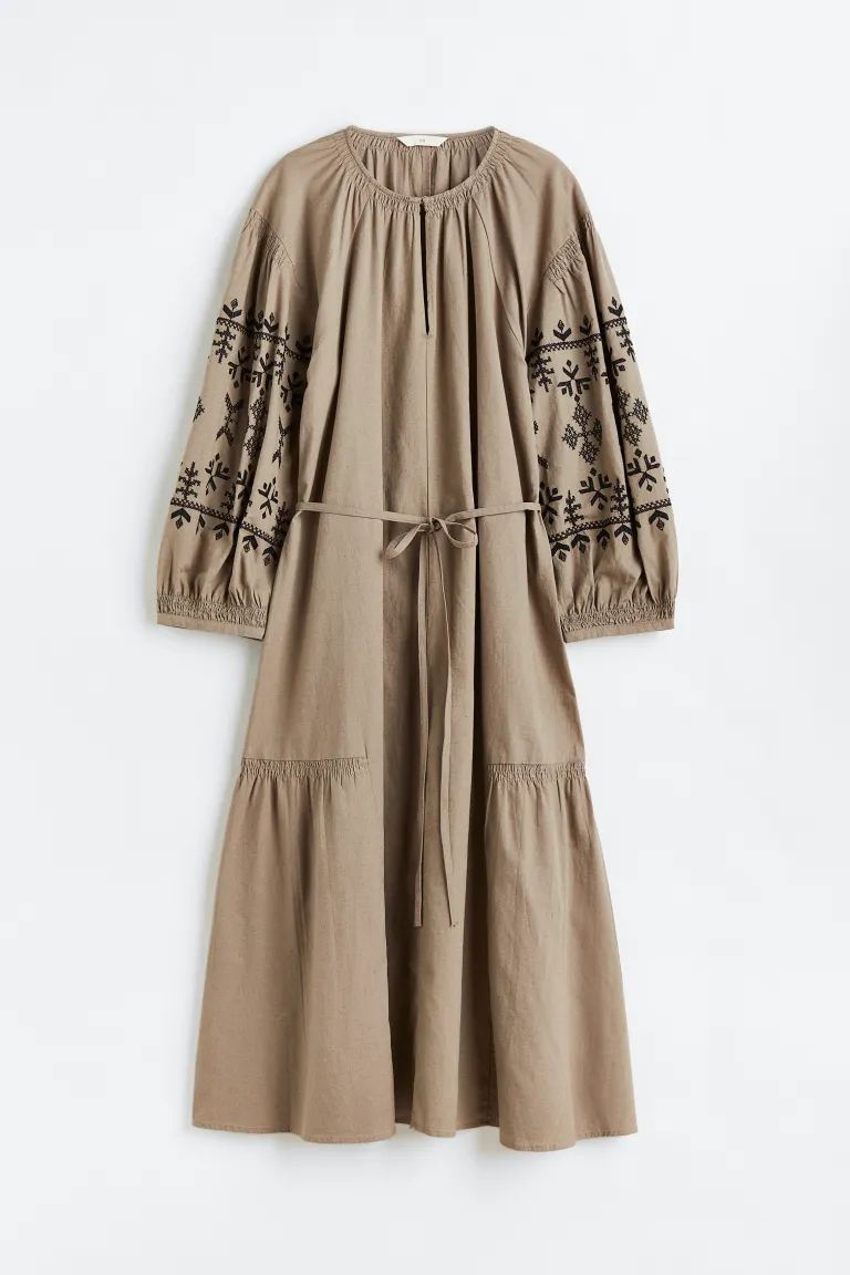 Embroidered Tie-belt Dress | H&M (US)