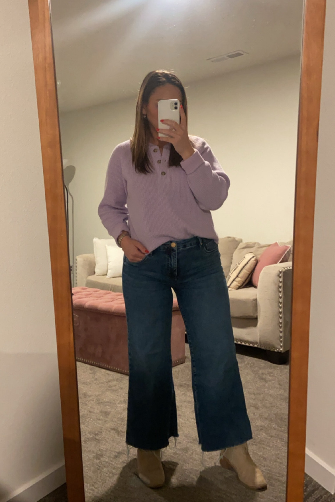 Jeans & booties - casual outfit 

#LTKSeasonal #LTKFindsUnder50 #LTKStyleTip