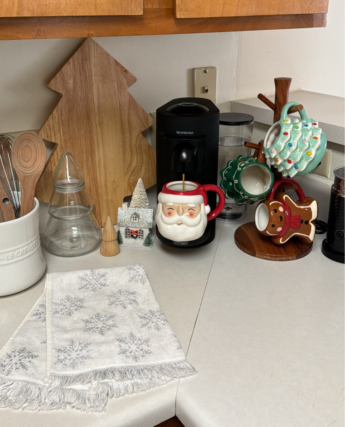 Christmas kitchen decor, Christmas mugs, holiday mugs

#LTKHome #LTKHoliday #LTKSeasonal