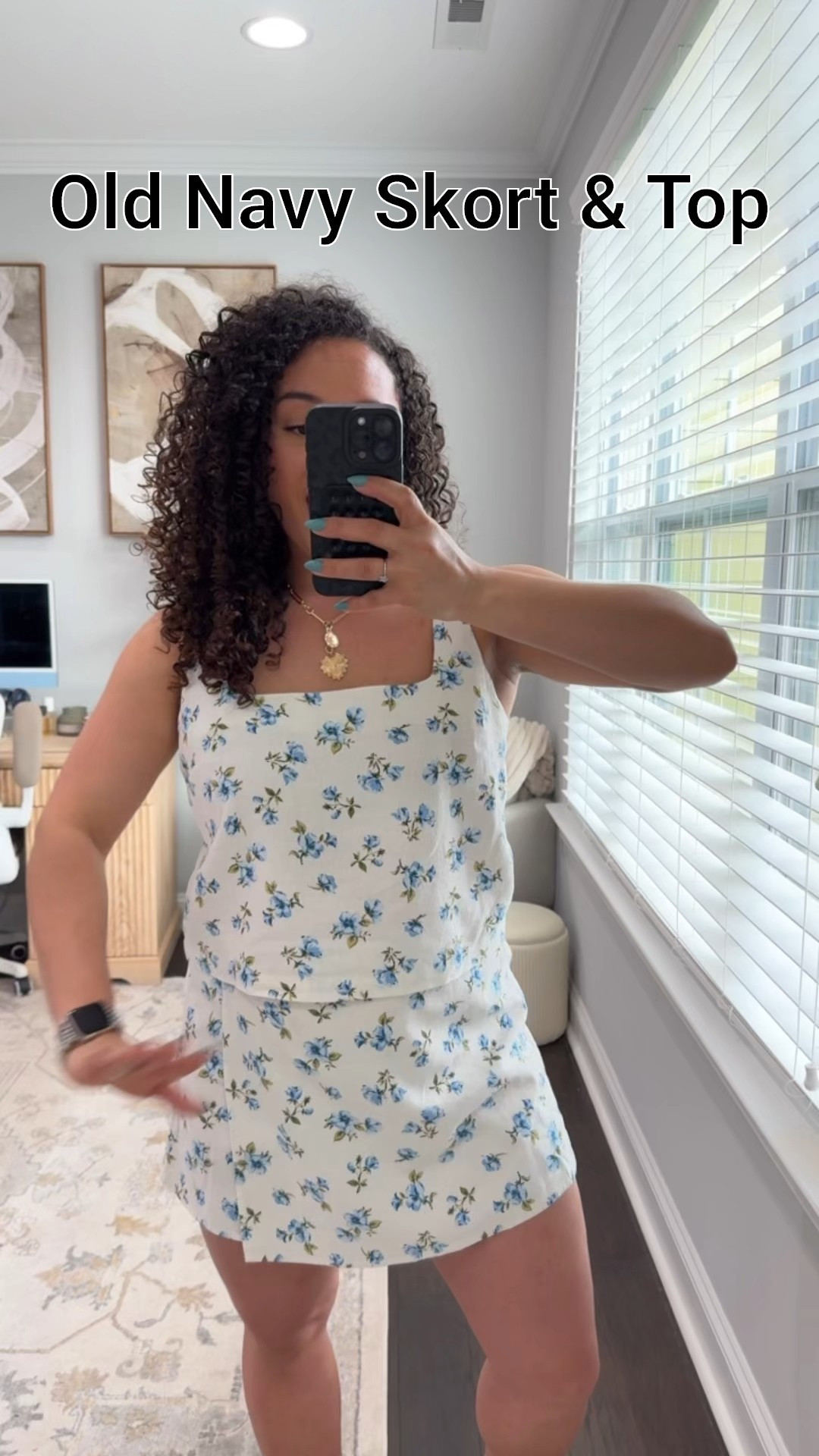 Wearing a medium in both pieces! #oldnavy #oldnavyset