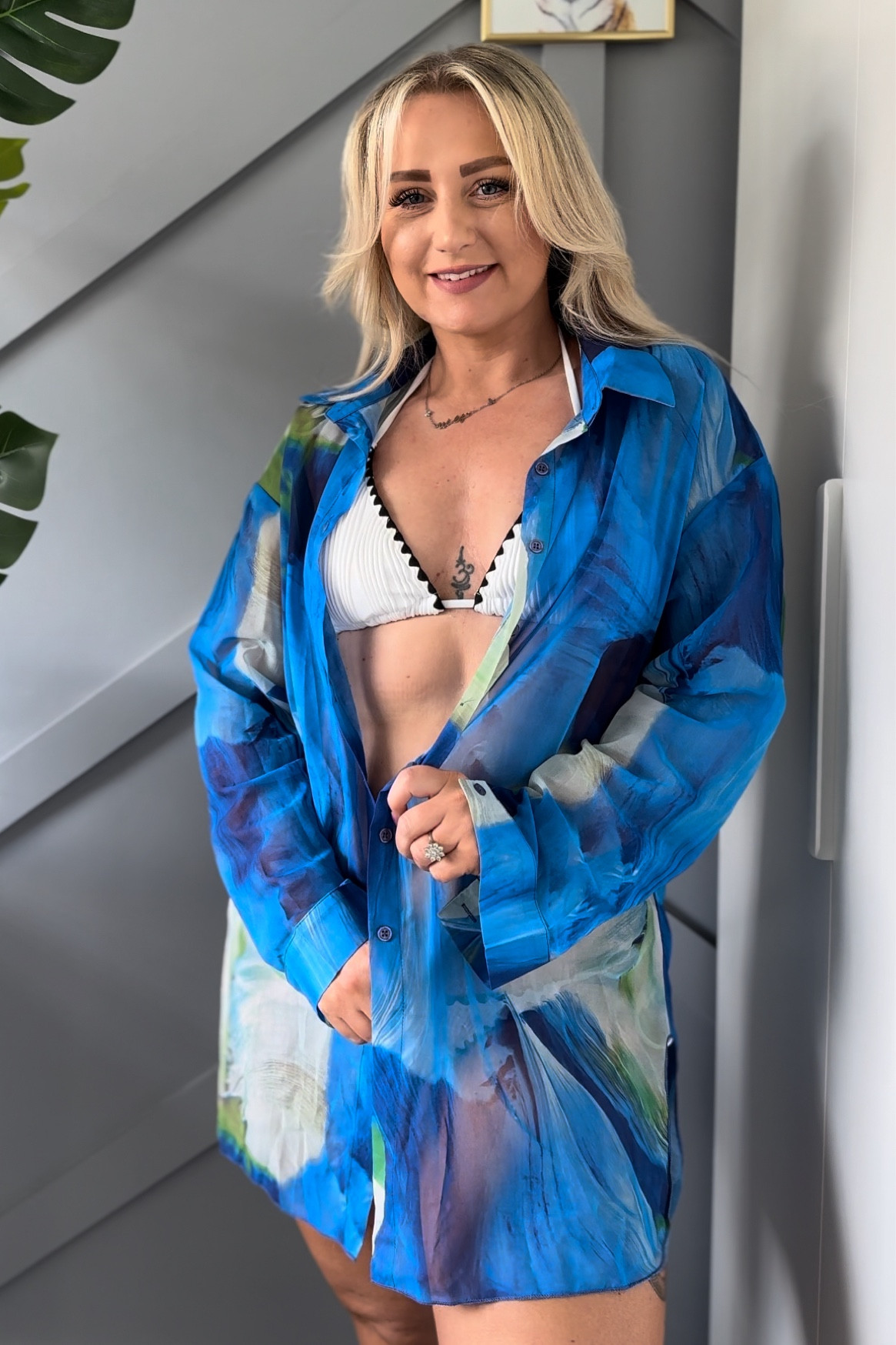 Holiday Ready 

Wearing a Size Large in the Kimono & Medium in the Bikini 

#swimwear #coverup #5monthspostpartum #holiday #swim

#LTKuk #LTKsummer #LTKmidsize