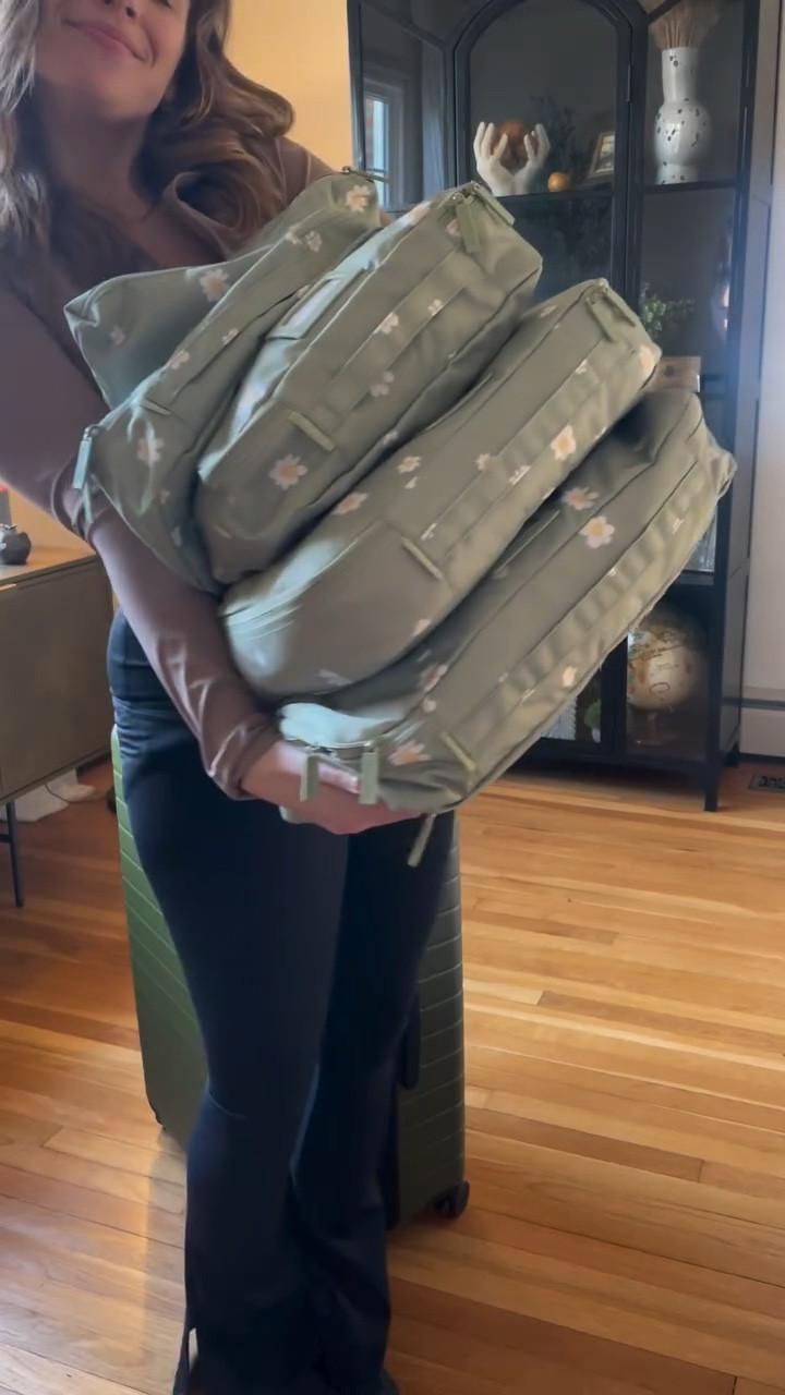 PACKING WITH KIDS ✈️✨ 
	
Involve the kids: Let them choose outfits (within limitations) and pack a small personal bag with their favorite toys, books, and electronics. Encourage them to take ownership of their belongings. Avoid packing too many new or never-worn items; the last thing you want to do is pack something they won’t like or refuse to wear.	
	
Create a packing list: Create a detailed list categorized by age group and activity (e.g., swim clothes, hiking gear). Anything that I know cannot be packed until 24 hours before we leave, I make a separate list to check when we are on our way out the door.	
	
When you work with @meltedandmoved on a custom travel itinerary, you will receive a day-by-day itinerary that includes pre-booked activities as well as suggestions for your free time. Review the app or print the pdf of your trip while selecting outfits for each day to ensure you are comfortable based on your schedule. Personally, I lay out each child’s outfit and photograph it before saving it to an album labeled “Packing” on my phone. This way, when we arrive at our destination, I can check my phone to see what I want each of us to wear before digging through our luggage.	

Essentials I’m never traveling without are my @calpak packing cubes. For kids, grouping full outfits together makes unpacking and laying out their outfits so much easier. 

Plus, did you know @away luggage has a lifetime warranty? If you travel often, then expect a little suitcase damage and they’ll replace wheels, zippers, etc. 

Don’t forget!! A change of clothes for everyone always goes in the carry-on. 
	
See our Essentials Packing List for Kids on the blog (in bio) 
▫️Clothes	
▫️Toiletries	
▫️Comfort Items	
▫️Entertainment	
▫️Medicine	
▫️Other	
	
Save this for when you’re packing for your next adventure!!

#kidswhoexplore #travelfamiliy #onemonthinEurope #packingwithkids #packingtips