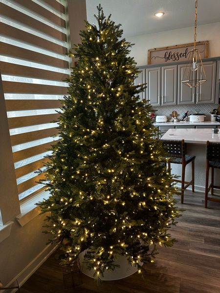 Love my tree 
Christmas tree 
Holiday 
Home decor 
Holiday decor 

Follow my shop @styledbylynnai on the @shop.LTK app to shop this post and get my exclusive app-only content!

#liketkit 
@shop.ltk
https://liketk.it/4mTVR

Follow my shop @styledbylynnai on the @shop.LTK app to shop this post and get my exclusive app-only content!

#liketkit 
@shop.ltk
https://liketk.it/4nwya

Sale 

Follow my shop @styledbylynnai on the @shop.LTK app to shop this post and get my exclusive app-only content!

#liketkit  
@shop.ltk
https://liketk.it/4okgN

#LTKHoliday #LTKVideo #LTKhome #LTKHoliday #LTKHoliday