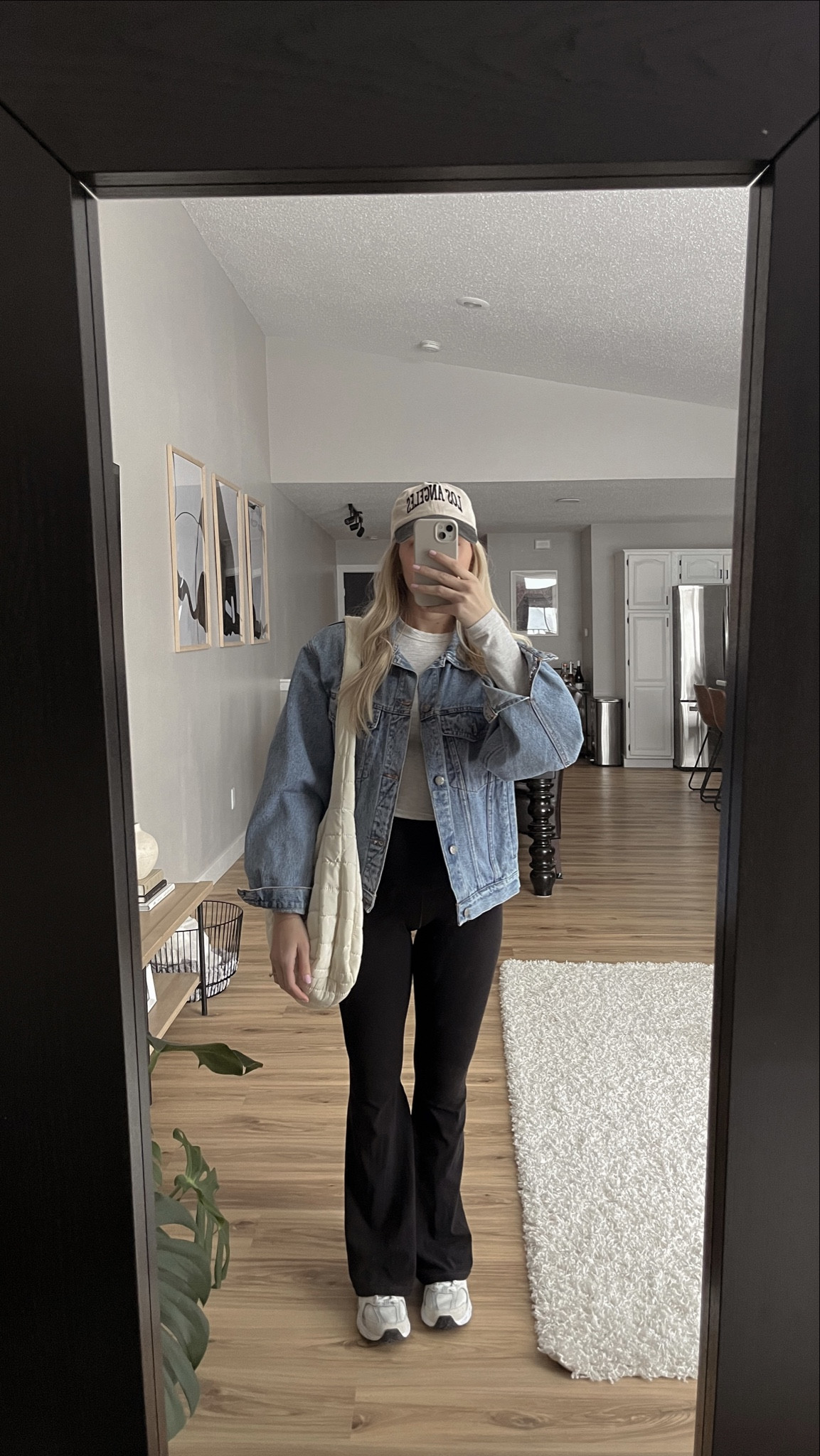 21 Week Pregnancy Outfits