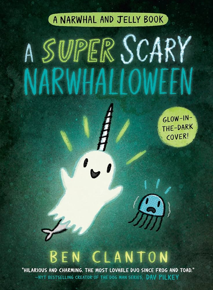 A Super Scary Narwhalloween (A Narwhal and Jelly Book #8) | Amazon (US)