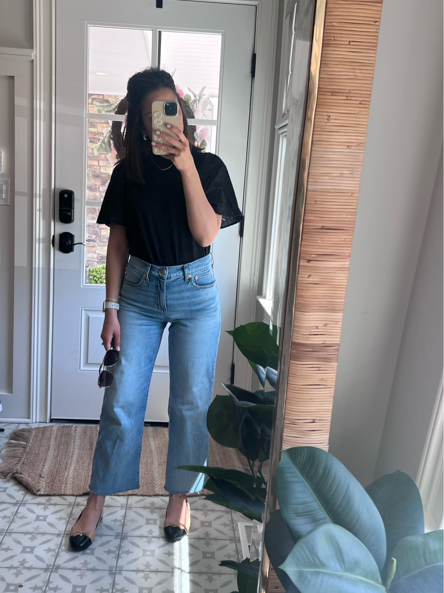 Another easy #OOTD for an anteroom meeting! My favorite jeans that I’ve been wearing on repeat  

#LTKSeasonal #LTKshoecrush #LTKhome
