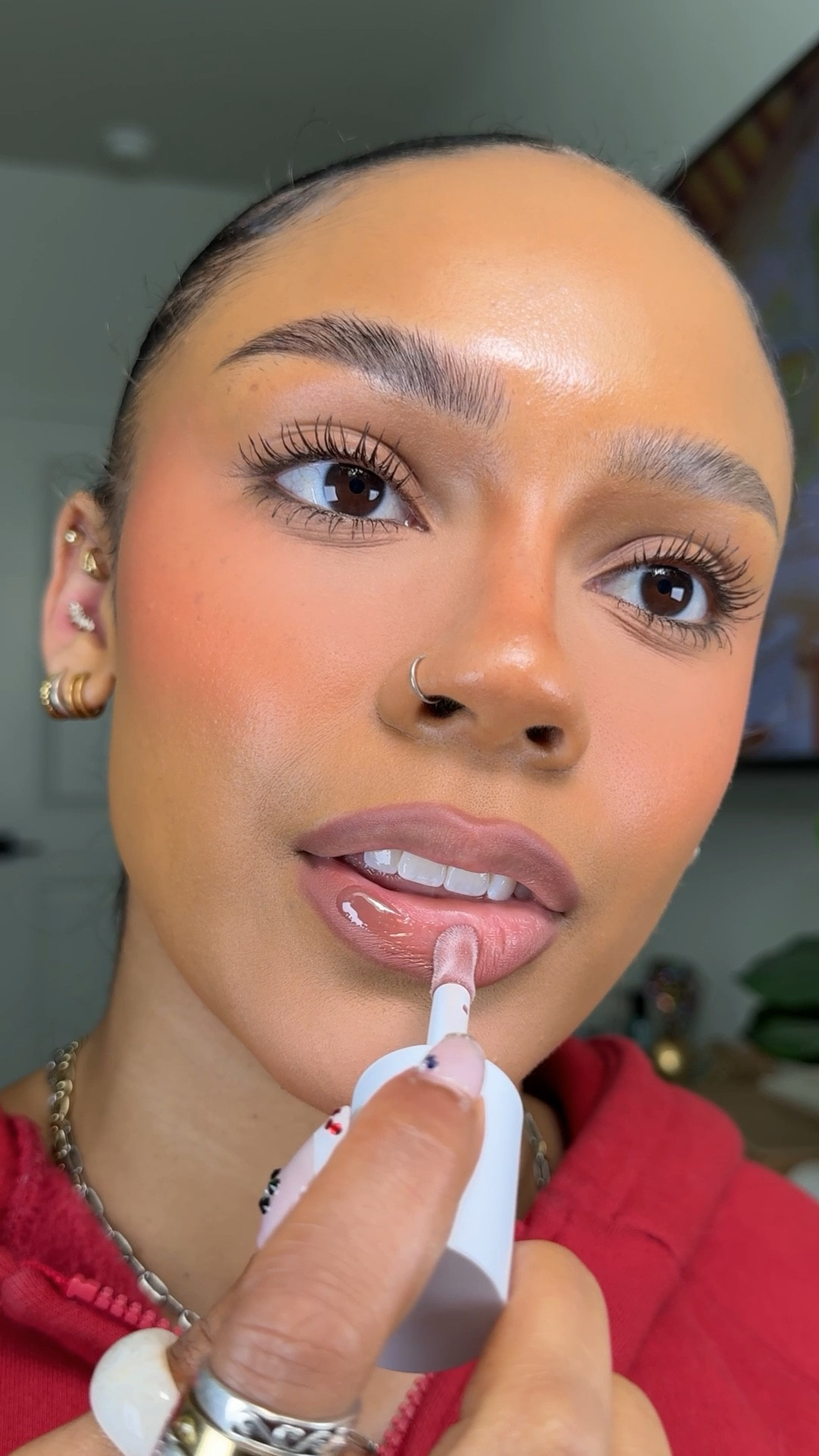 Literally the only lippies I’ll need ☀️🌺 #lipgloss #lipstick #lips 