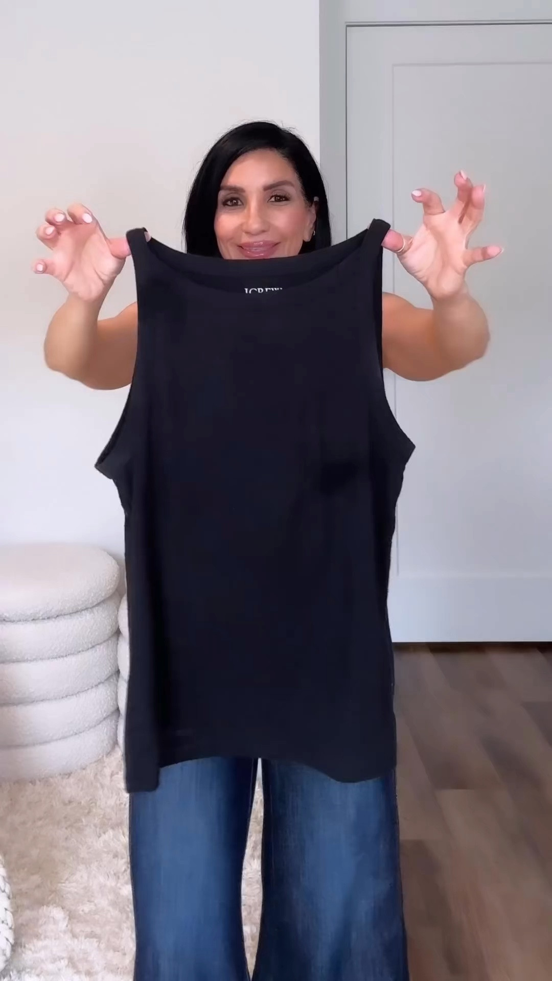 Linen Tank 
Wide Leg Denim 
Rosette Necklace 
Snakeskin Heels
Beaded Black Shoulder Bag
Valentino earrings 

#LTKOver40 #LTKVideo #LTKStyleTip