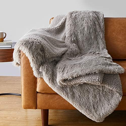 Amazon Basics Shaggy Long Fur Faux Fur Sherpa Throw Blanket, 50"x60" - Taupe | Amazon (US)