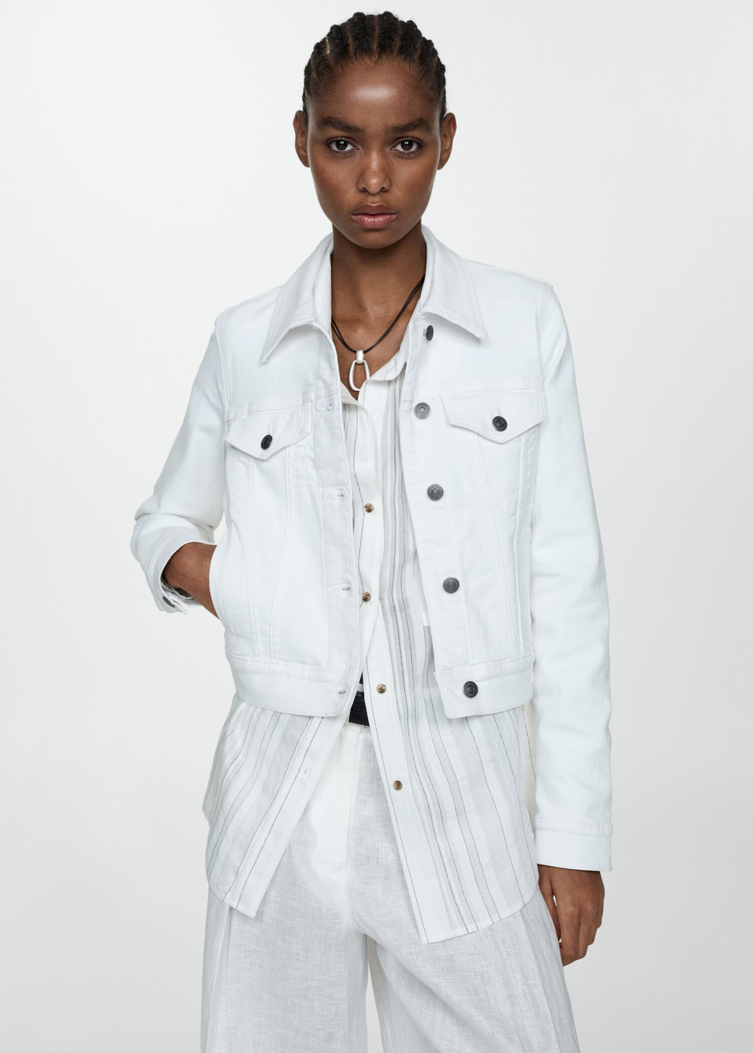 Pocketed denim jacket | MANGO (UK)