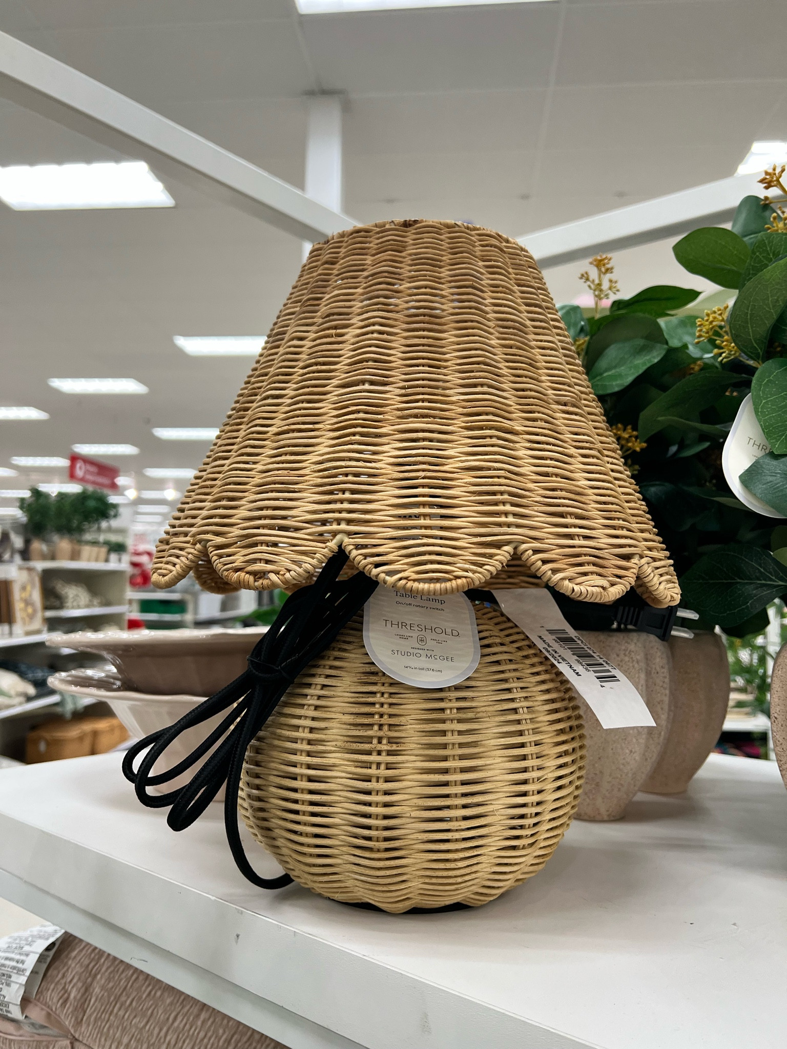 Wicker lamp, scalloped lamp. Home decor finds. Table lamp. 

#LTKhome