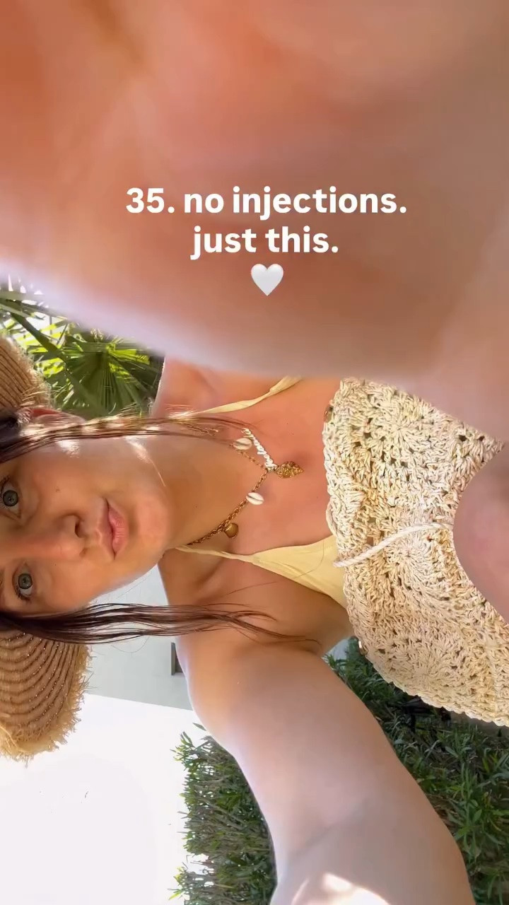 35. no injections. just this. 🤍

spf every single day —
before the italian sun,
before anything else.

e.l.f. suntouchable spf.
lightweight. zero white cast.
fits in every bag. no excuses.

your skin will thank you. 🖤
 
ad #elfcosmeticsuk #suntouchable
#spffavourites #sunskincare #spfskincareroutine
over35skin naturalskin italyholiday
summerskincare ugccreator womenover25

#LTKsummer