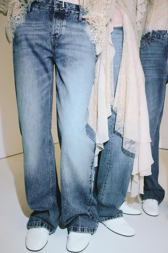 ZW COLLECTION LOW-RISE BOOTCUT JEANS | Zara Canada