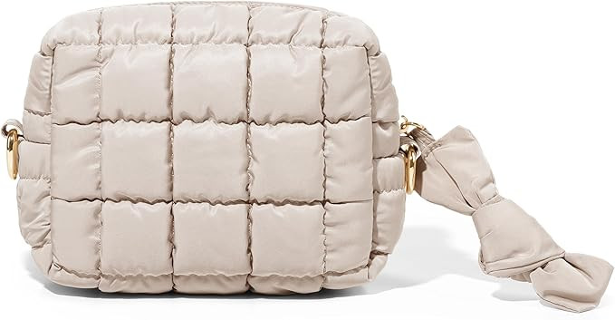 Yarnic Quilted Makeup Bag Cosmetic Bag, Travel Toiletry Bag for Women, Cute Makeup Bag Organizer ... | Amazon (US)