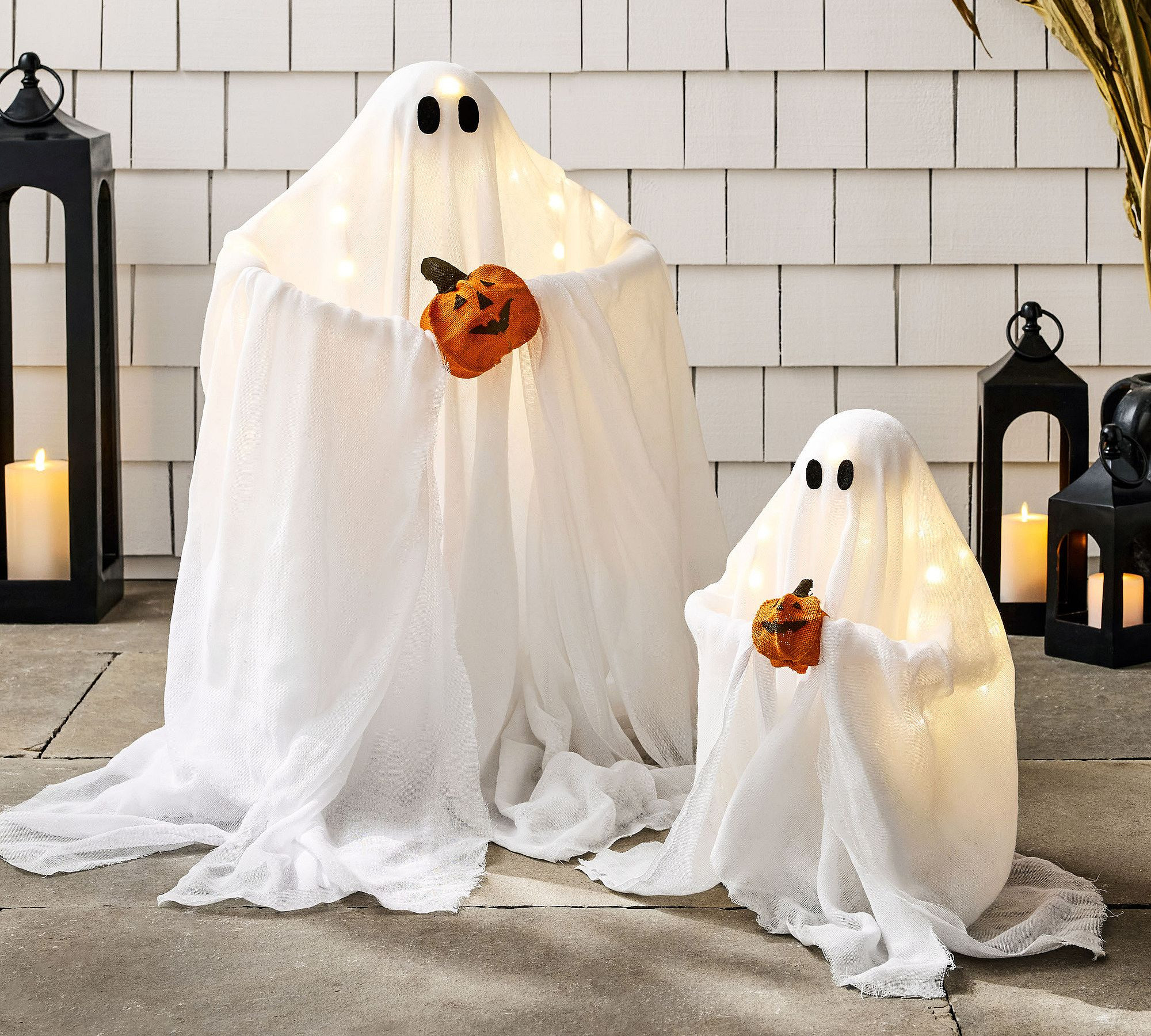 Turning my porch into a ghost dream 👻✨ layering ghost decor with pumpkins and lanterns from pottery barn for the ultimate cozy spooky vibe 🍂
#ghostdecor #fallporchdecor #halloweenvibes #cozyseason #ltkhome #outdoordecor #pumpkininspo 

 #LTKSeasonal #LTKHome #LTKSaleAlert