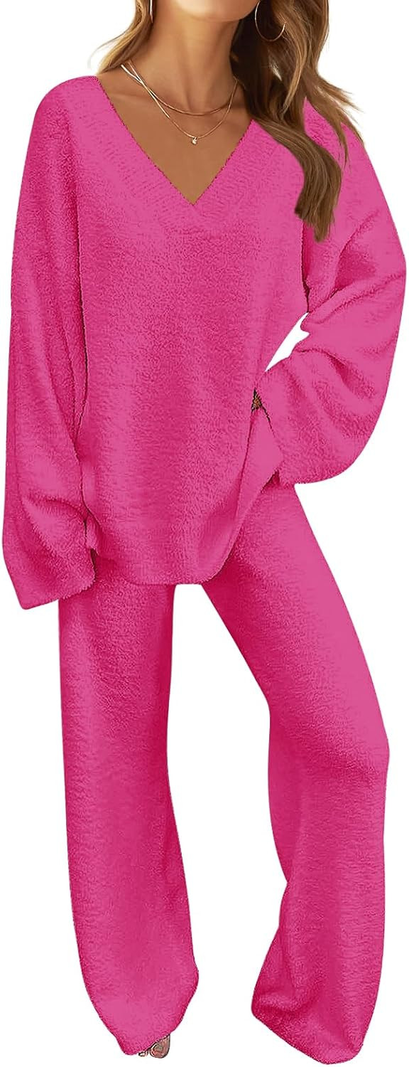 MEROKEETY Women's 2 Piece Outfits Fuzzy Fleece Pajama Set Long Sleeve Top Wide Leg Pants Loungewe... | Amazon (US)