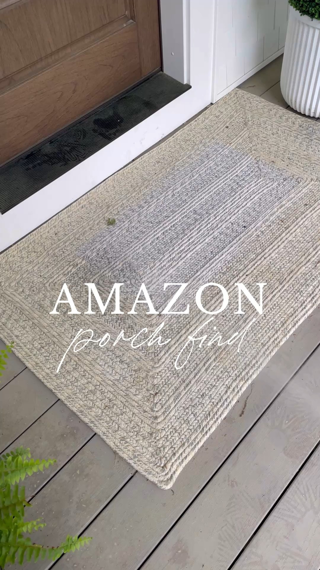 Spring Front Porch

Home  home decor  home favorites  spring front porch  spring home decor  seasonal decor  wreath  planters  area rug  coastal home

#LTKSeasonal #LTKHome