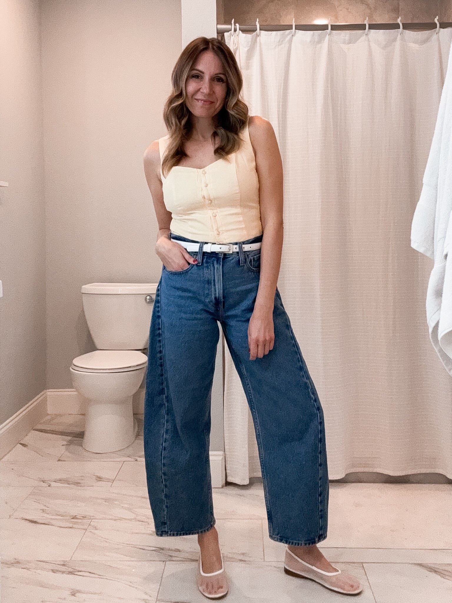 Top - XS
Jeans - TTS
Shoes - size down 1



#LTKSeasonal #LTKFindsUnder100 #LTKStyleTip