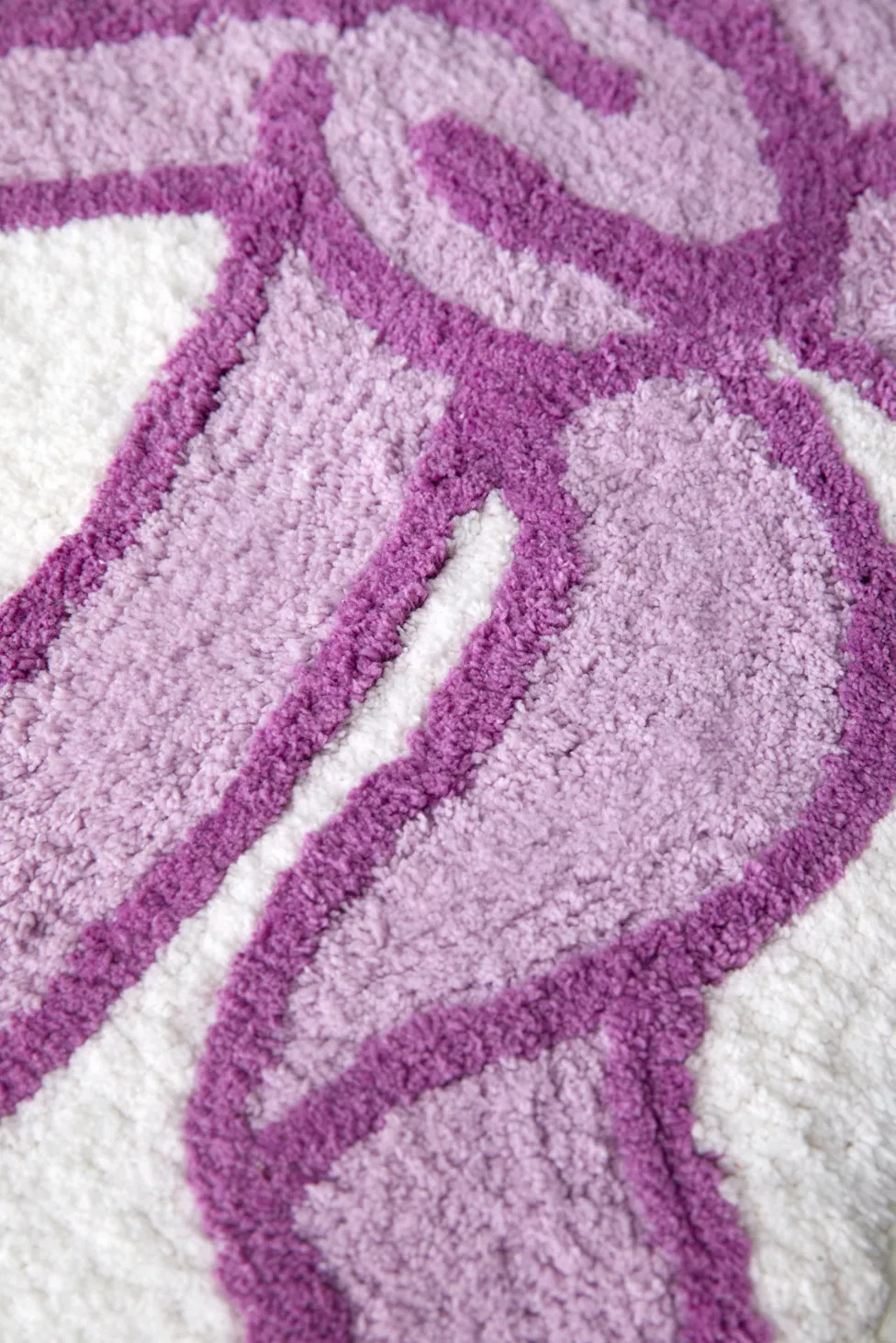 Twirly Bow Bath Mat | Urban Outfitters (US and RoW)