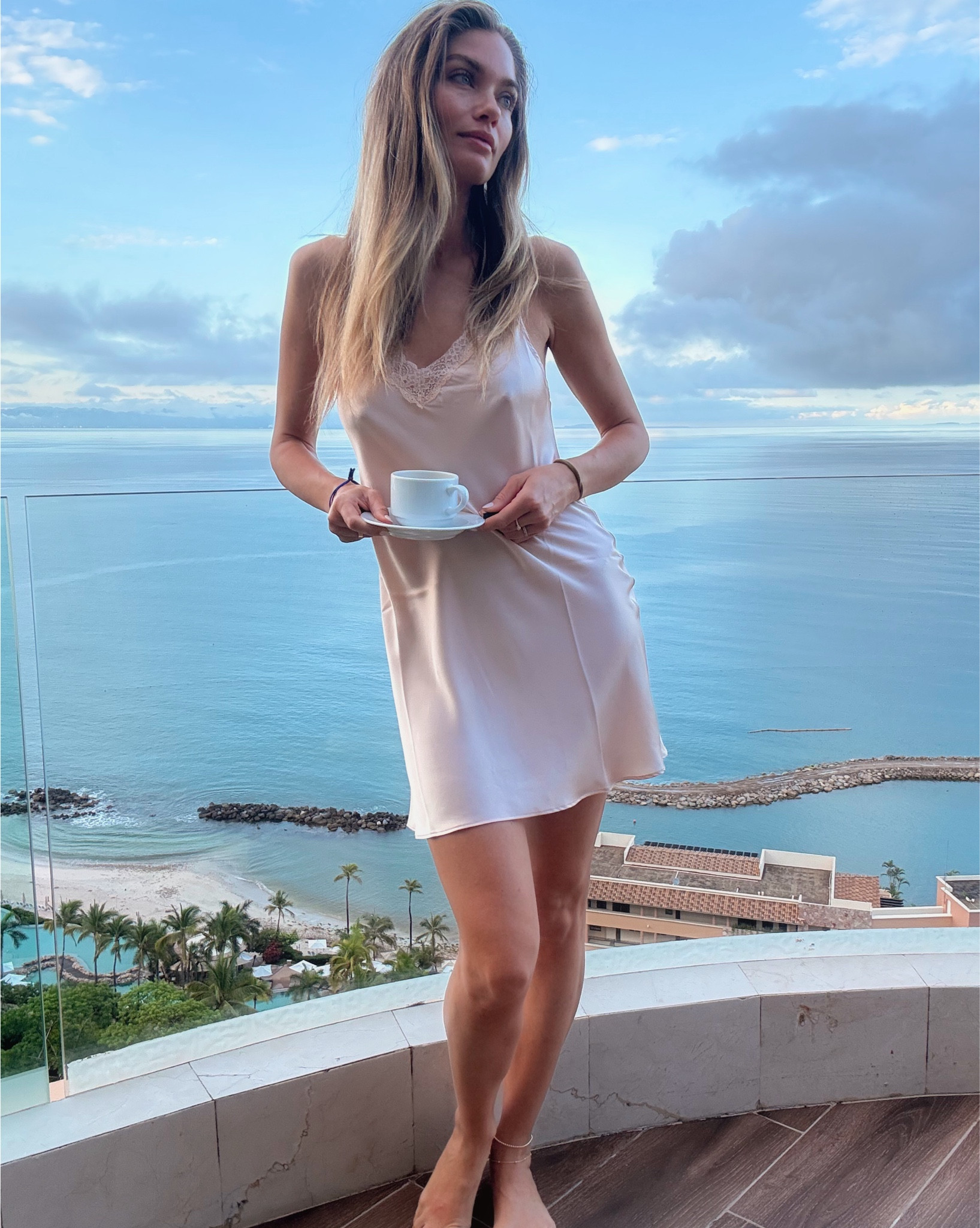 The dreamiest negligee 

#LTKOver40 #LTKFindsUnder100