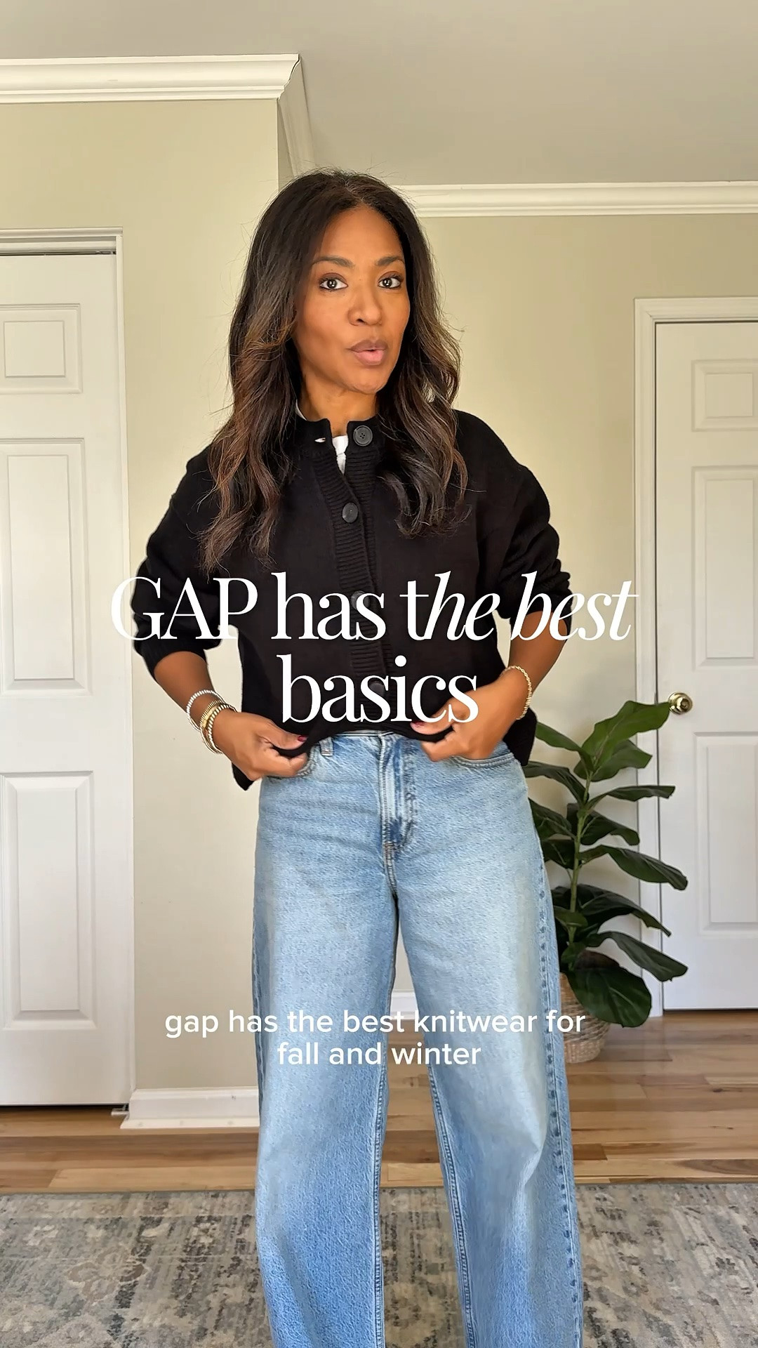 Wearing a small in the cardigan. Size 27 regular in the jeans. ￼ 

 #LTKootd #LTKgrwm #LTKOver40
