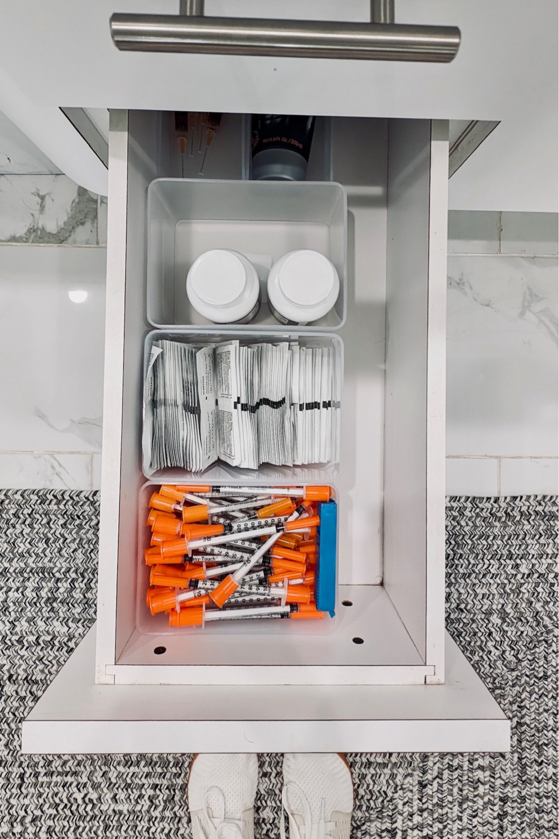 Drawers can be such a challenge in spaces like bathrooms and kitchens. The dreaded “soup” of everything in the drawer is what we want to avoid, and the best way to do that is to add some drawer organizers to the mix. Putting little bins or boxes inside a drawer helps create separation, and once labeled, it helps you put everything in its place every time you open the drawer. We love these ones from Target, but we’ve linked some options for different aesthetic preferences and drawer sizes!

#drawerorganization #bathroomorganization #homeorganizing

#LTKhome #LTKfamily #LTKxTarget