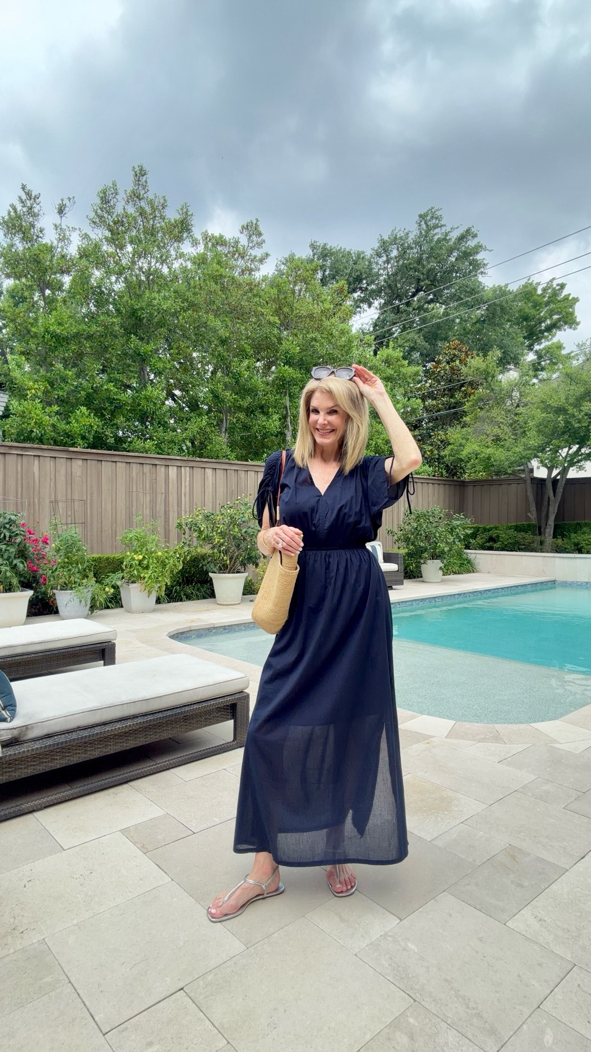 Gorgeous lightweight dress for summertime. Size S

#LTKootd #LTKSeasonal #LTKOver40