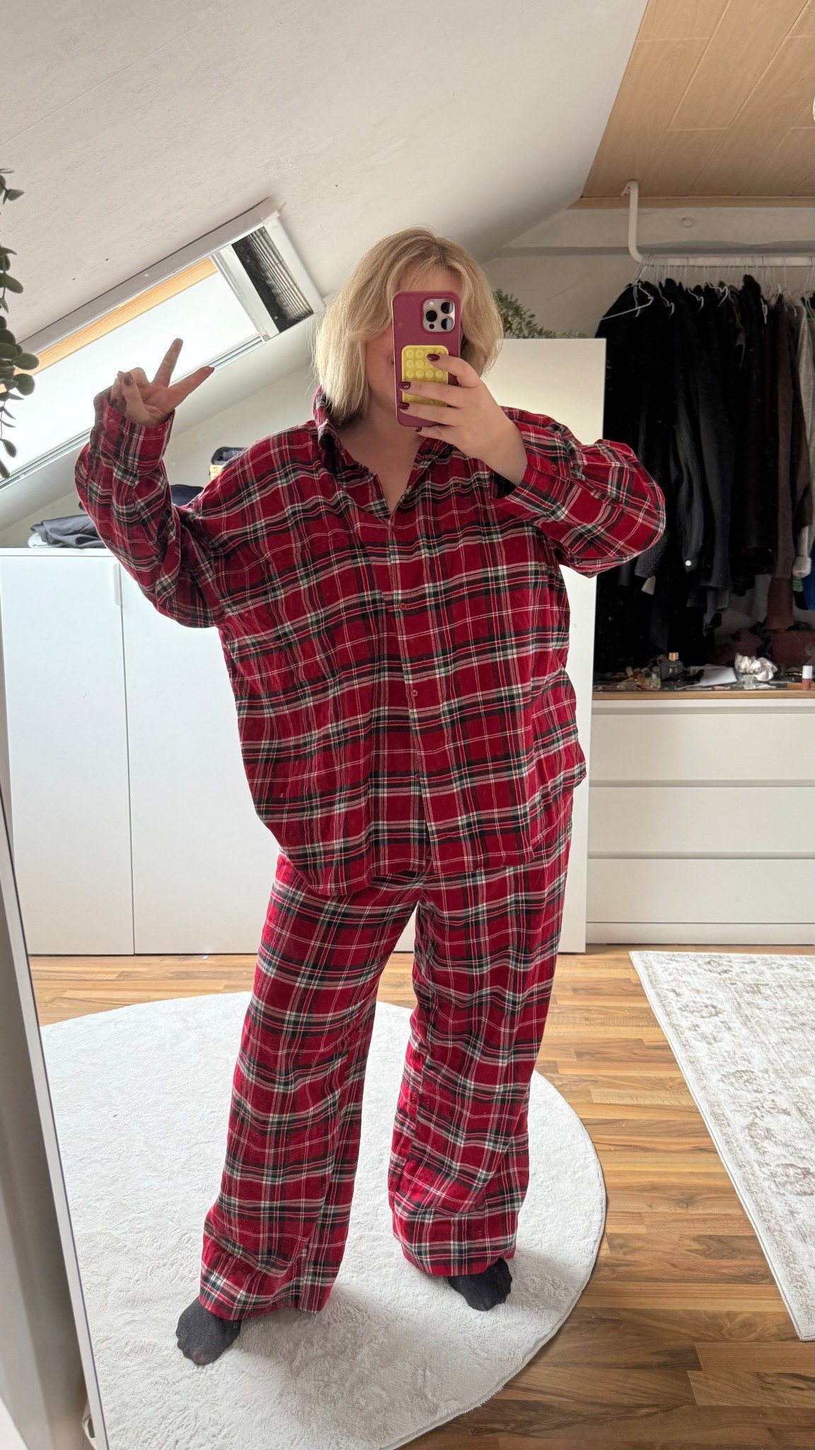 Pyjama Zeit ❤️

#weihnachten #christmas #pyjama 

#LTKfestive #LTKplussize #LTKwinter