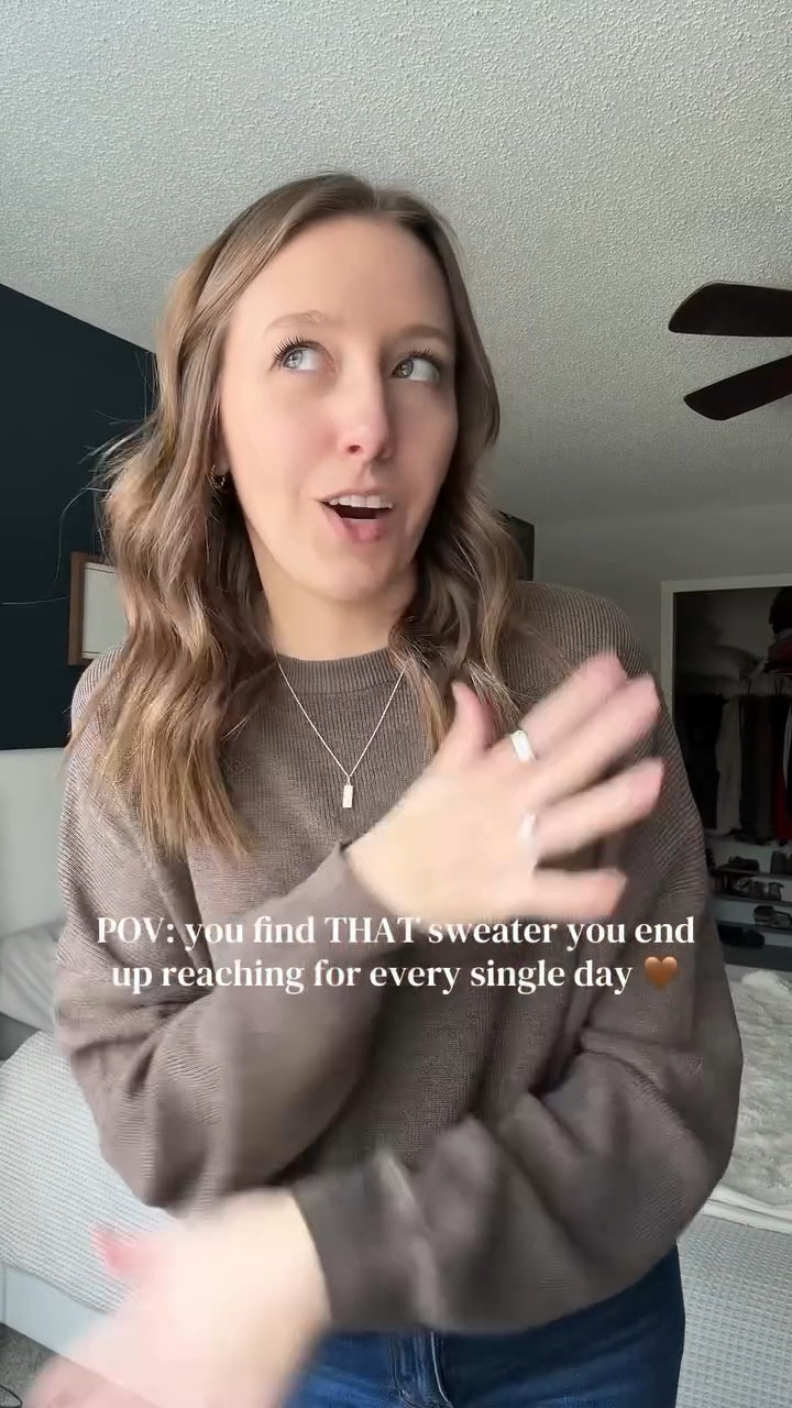 This oversized sweater is giving effortless, cozy, and put-together all at once. It’s lightweight but still warm, super soft, and has that relaxed fit that looks good with literally everything! 

Say “SWEATER” below for details! 🤍⛓️‍💥

@arachcloz #arachcloz_official #tiktokshop #affordablefashion

#LTKootd #LTKWorkwear