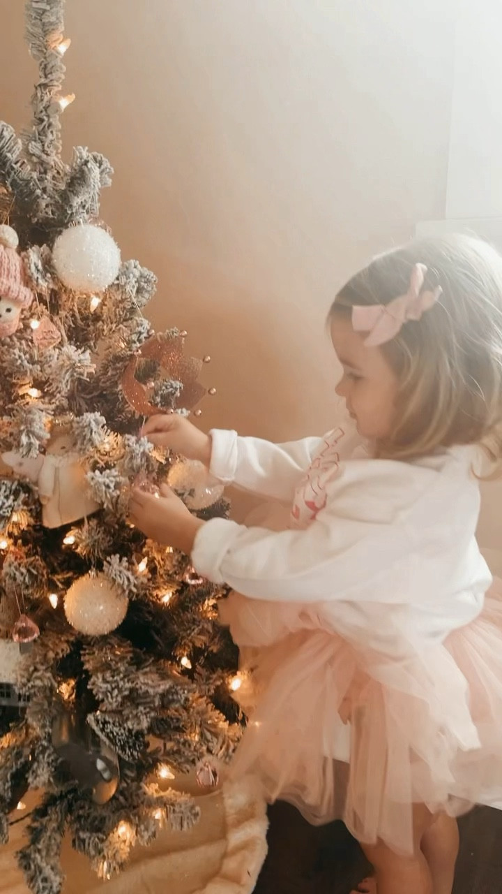 The perfect mini Christmas tree for a little girls or boys room! And it's only $35! 



#LTKKids #LTKSeasonal #LTKHoliday