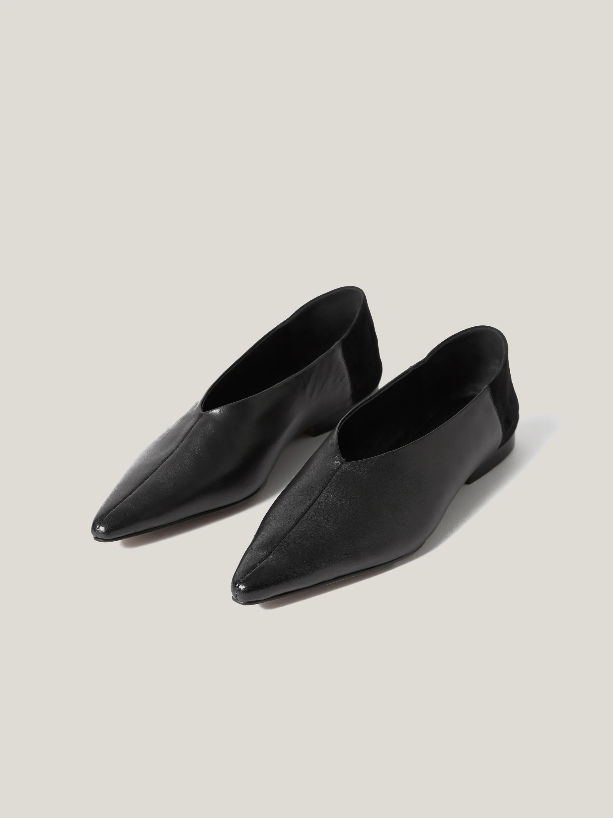 Linnie Flat Pointed Ballerina | Black | Jigsaw (UK)