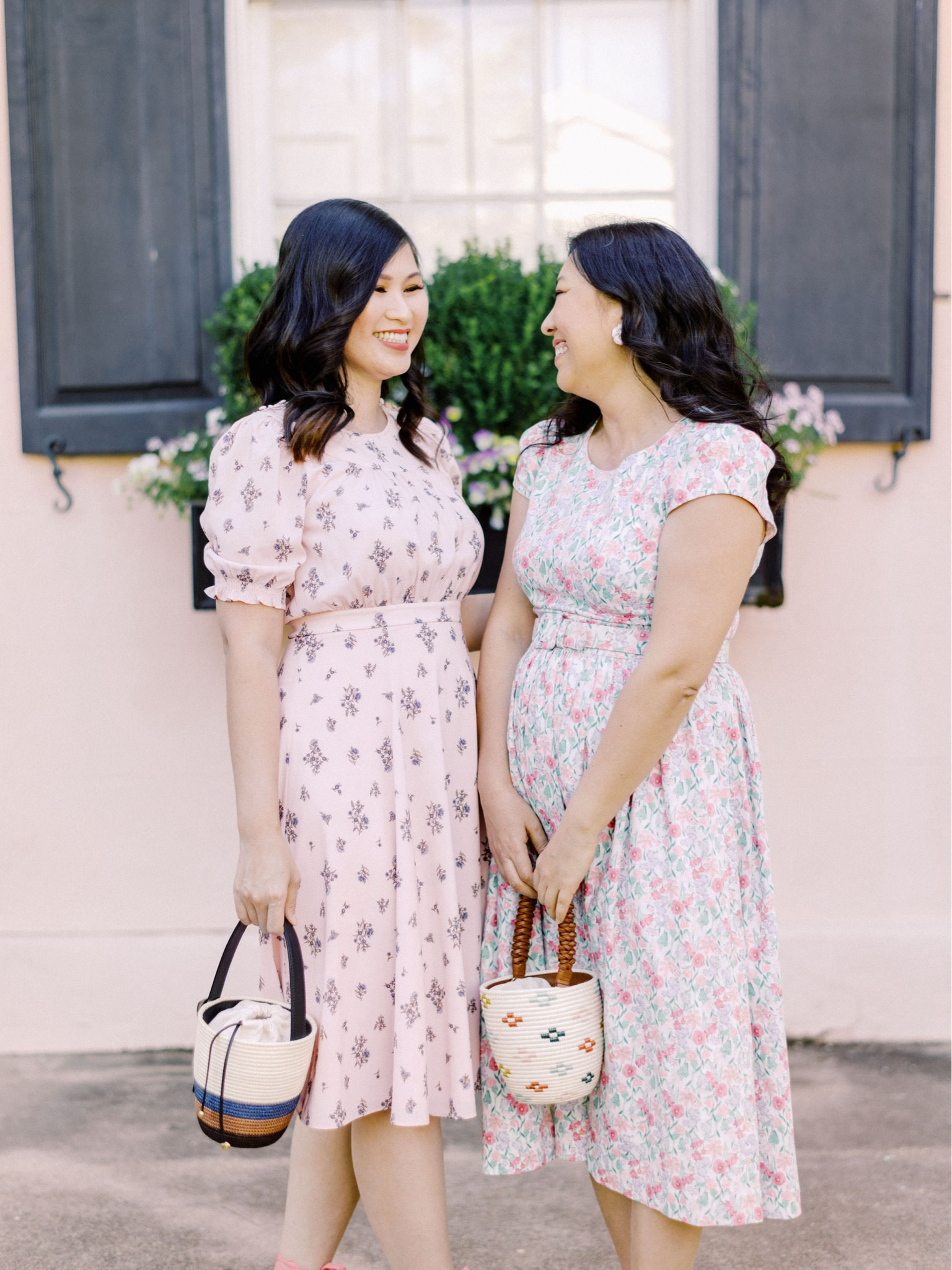 Many Cesta Collective bags are now at 60% off sale. Don’t miss it!