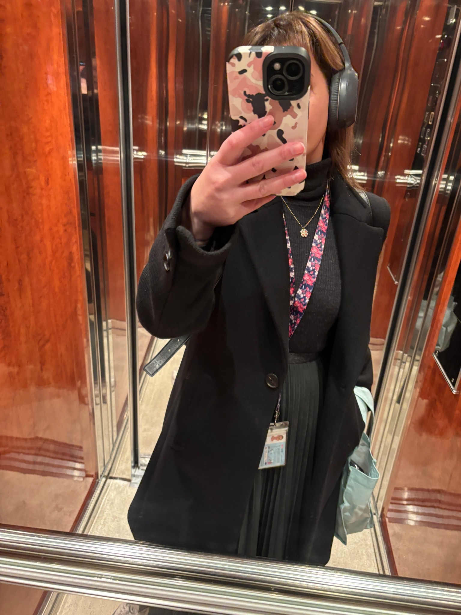 Last days of winter call for UNIQLO staples and classic pieces both for comfort and style 

#LTKMidsize #LTKFindsUnder100 #LTKWorkwear