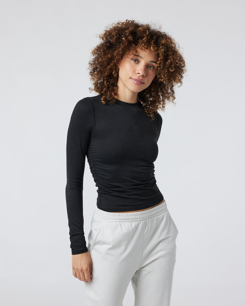 Long Sleeve Halo Ruched Tee | Vuori Clothing (US & Canada)