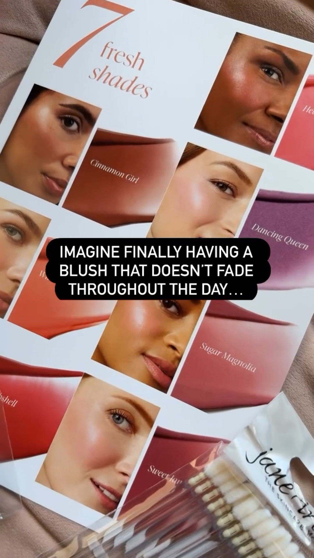 8 hour wear, lightweight formula, enriched with oils to keep the skin hydrated… introducing ColorLuxe liquid blush. Let us know which shade you are grabbing in the comments below. 💬