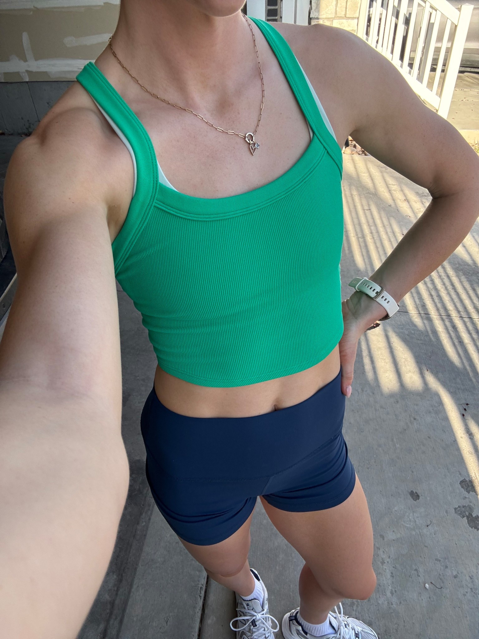 St pattys day walk fit 🍀🌈✨ 



#LTKmorningroutine #LTKfitnessgoals #LTKActive