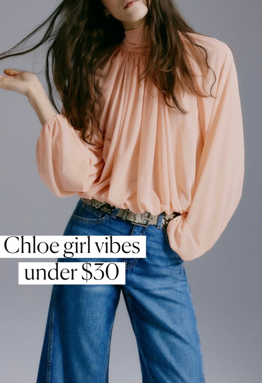 This top looks just like Chloe!


#LTKValentine #LTKSeasonal #LTKootd