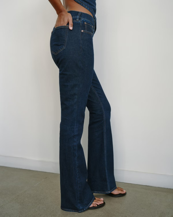 Curve Love Mid Rise Bootcut Jean | Abercrombie & Fitch (US)