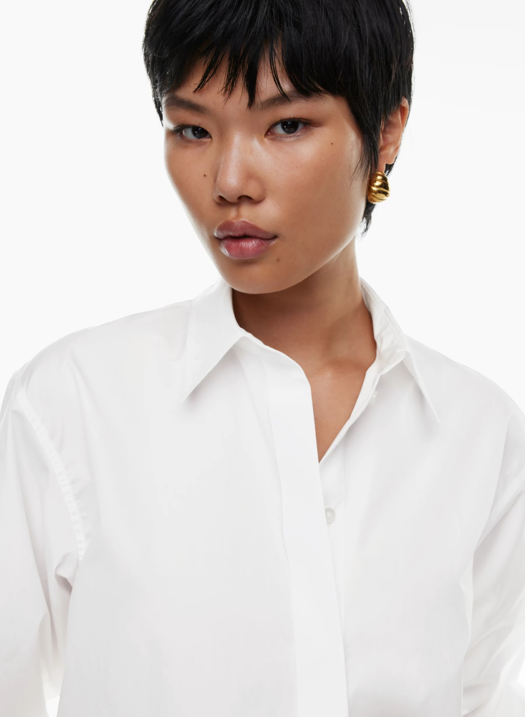 NEW ESSENTIAL OVERSIZED POPLIN SHIRT | Aritzia