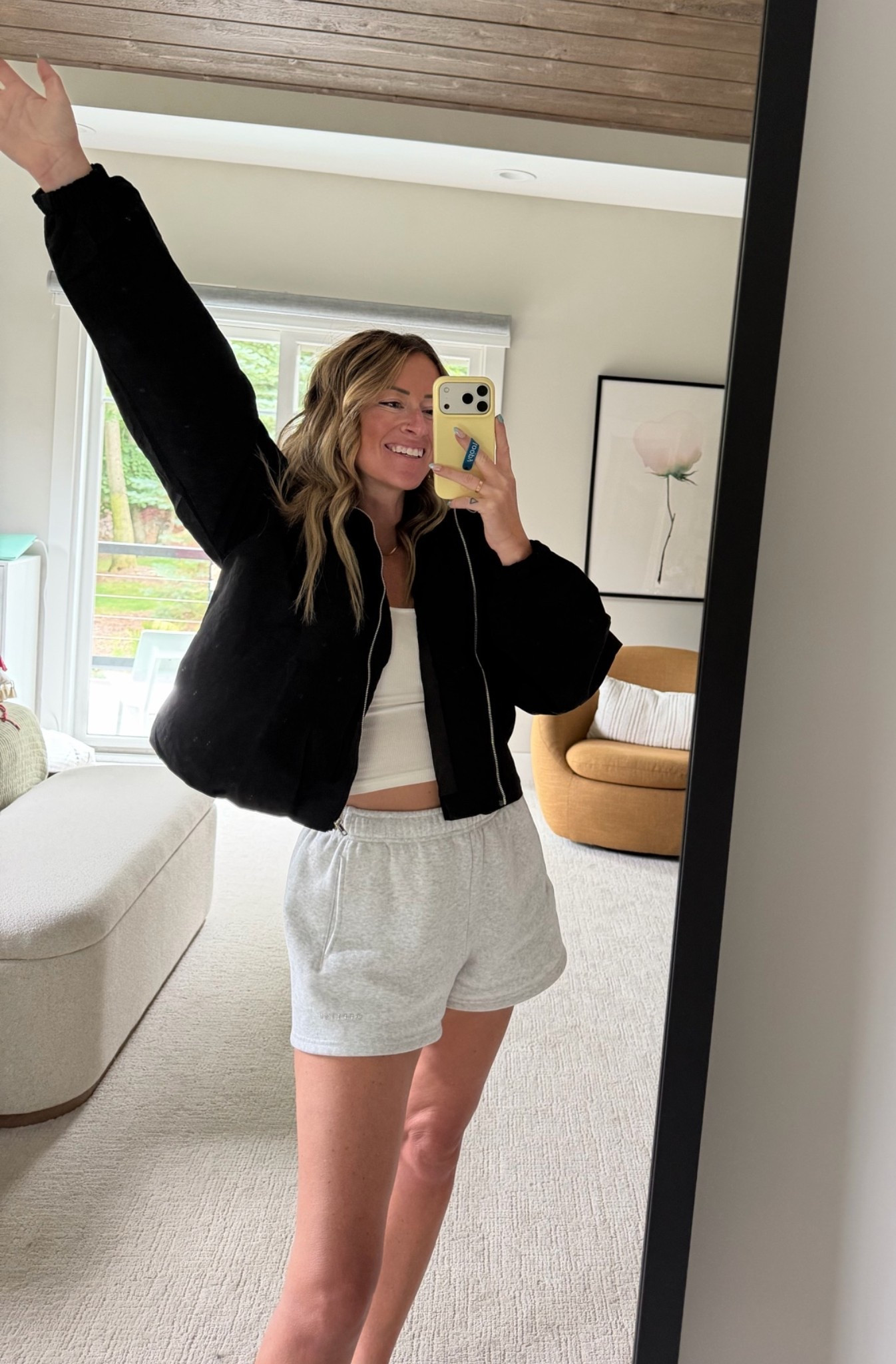 Love this packable black jacket for soccer moms and sports moms this fall season
Amazon fashion finds