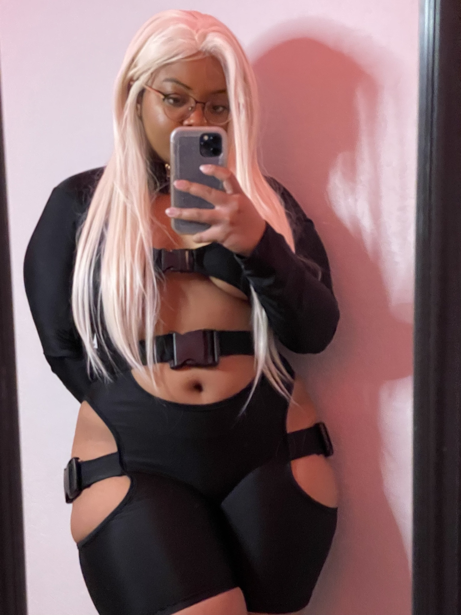 Fem Gojo Satoru Cosplay, this jumpsuit was something I tried out of my comfort zone but I ended up loving how it hugged my curves and how stretchy it was.

#LTKfindsunder100 #LTKplussize