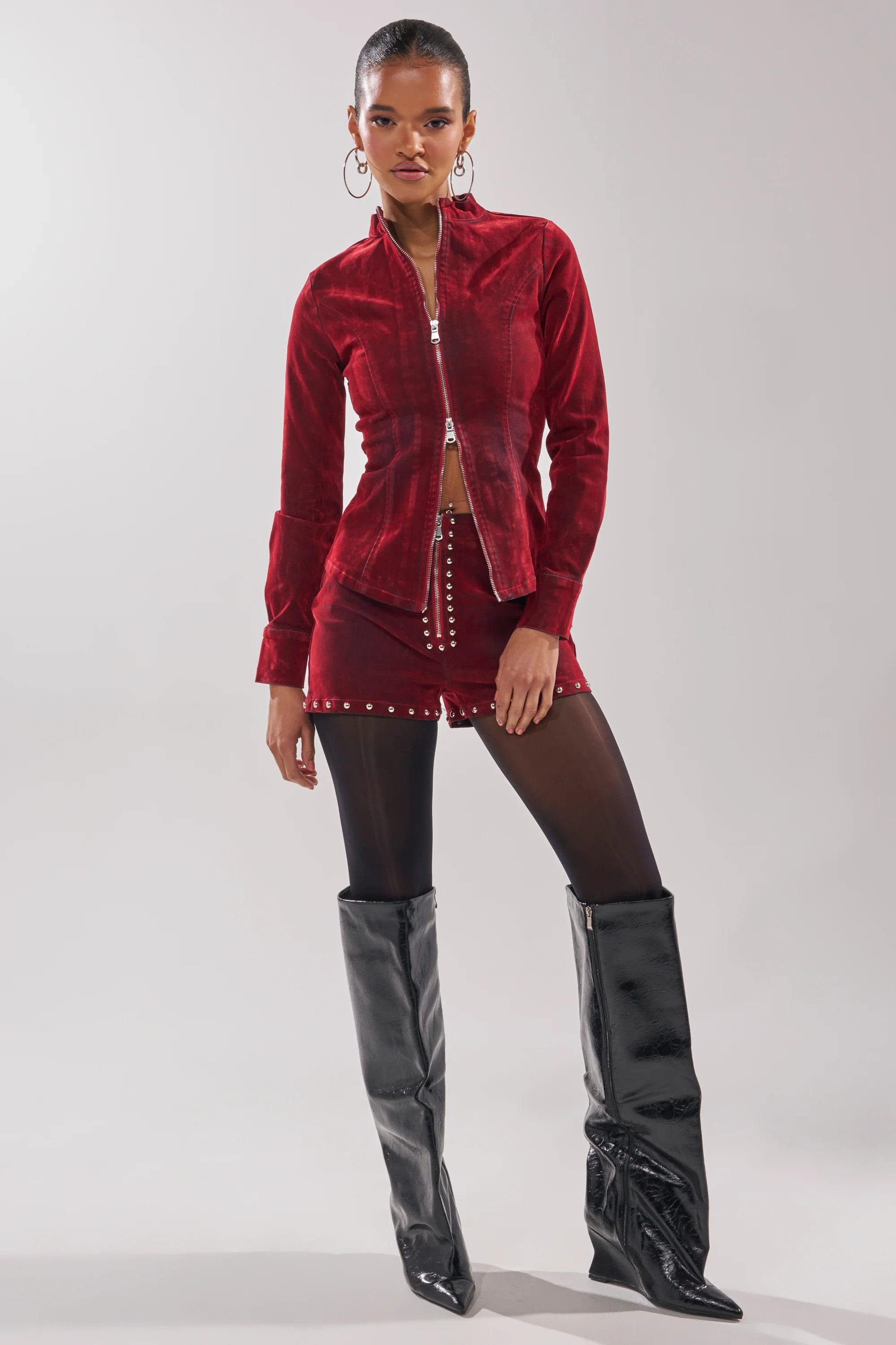 RODEO VIBES VELVET DENIM STUDDED SHORT | AKIRA