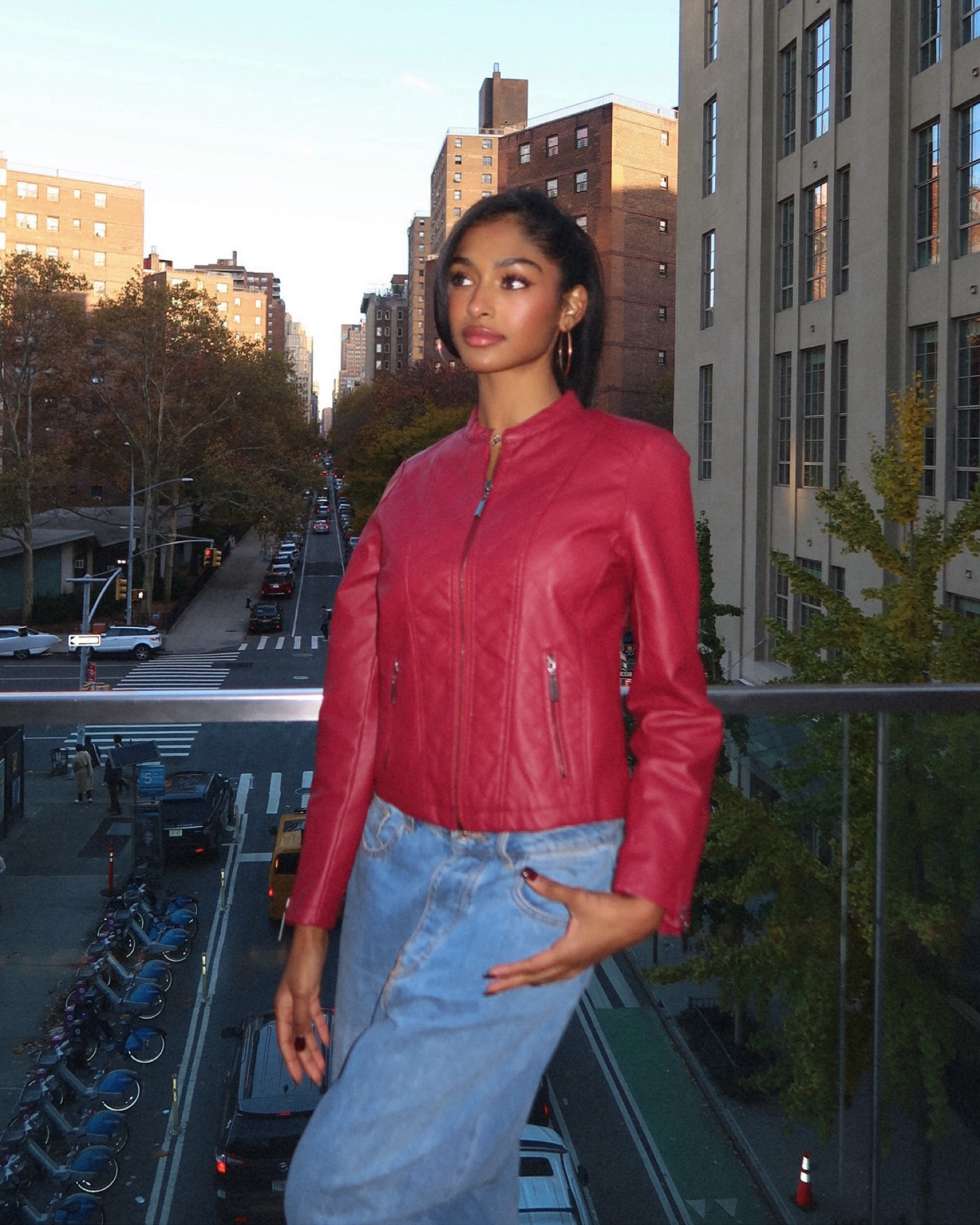 nyc fit 🍎 

#LTKHoliday #LTKfindsunder100 #LTKSeasonal