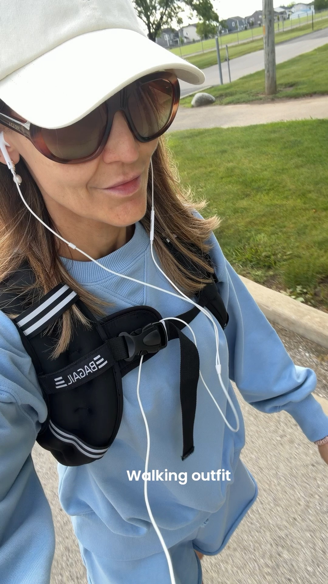 Walking outfit for a cooler morning! Back at the 10lbs weighted vest!

#LTKfitnessgoals #LTKdayinmylife #LTKOver40