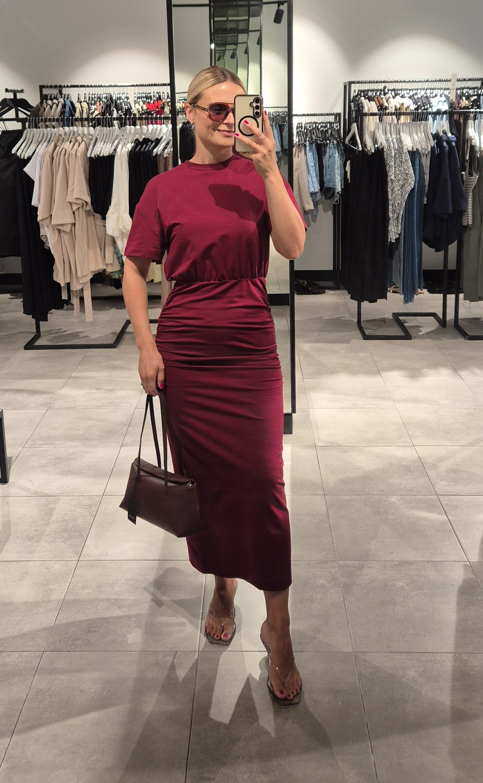 This colour is chefs kiss!

#LTKaustralia #LTKdresses #LTKdatenight